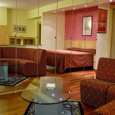 House Malpensafiera Lejlighedshotel Bernate Ticino